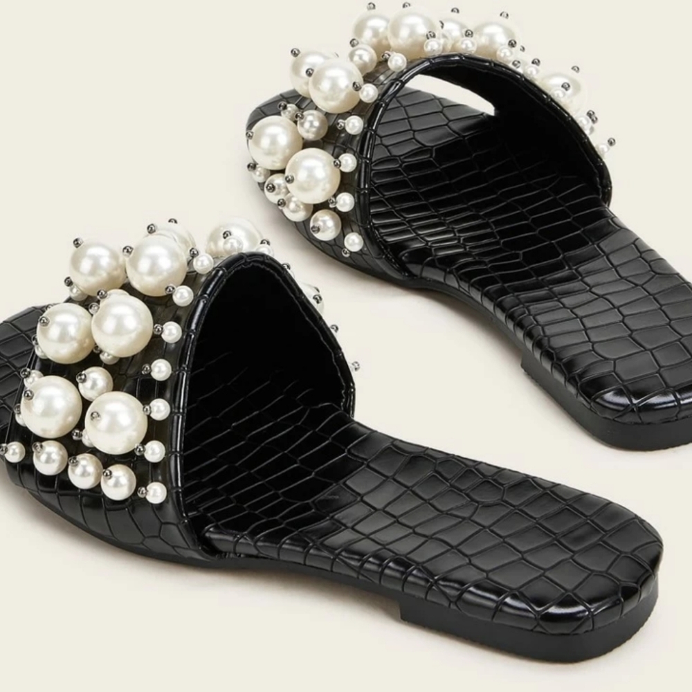 ❗Last One❗ Pearl Croc Embossed Open Toe Slides - Picture 2 of 5